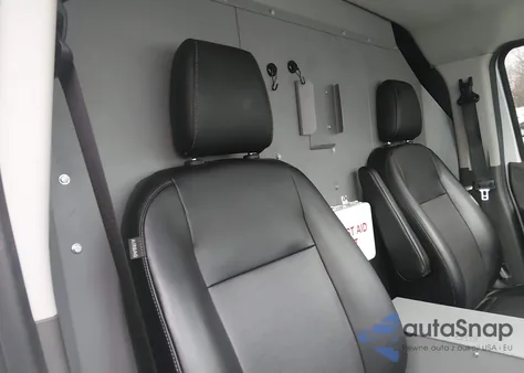 2020 Ford Transit-250 z USA, uszkodzony, nr VIN 1FTBR1Y82LKA55072